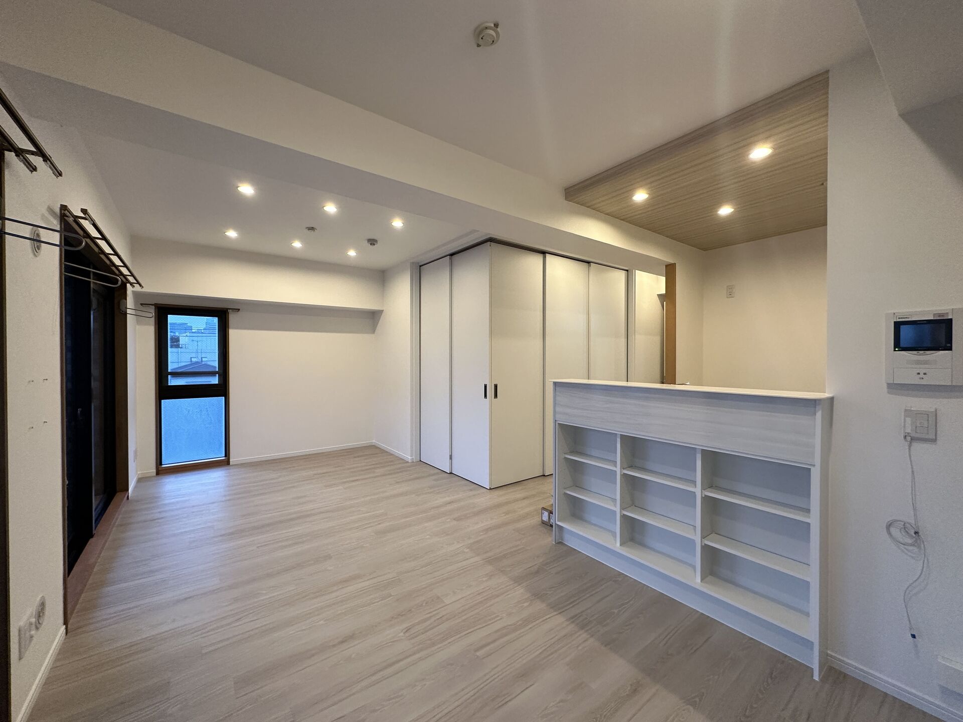 APARTMENT DESIGN